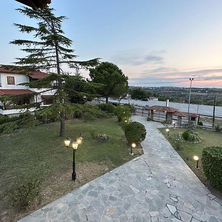 Archontiko Alexandros Luxury Suites Kardiá Buitenkant foto