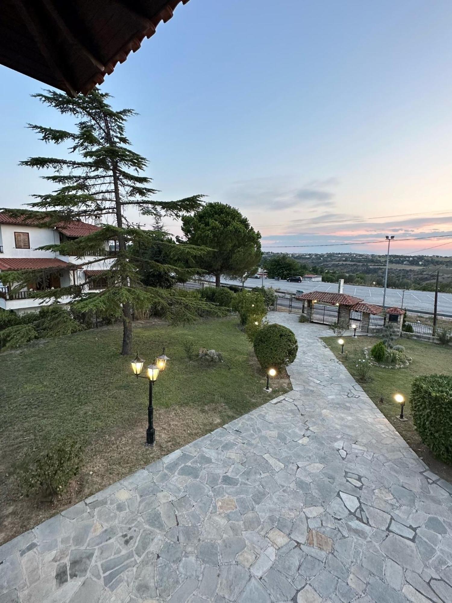 Archontiko Alexandros Luxury Suites Kardiá Buitenkant foto